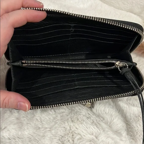 Chloe Black and Silver Wallet - Picture 7 of 8
